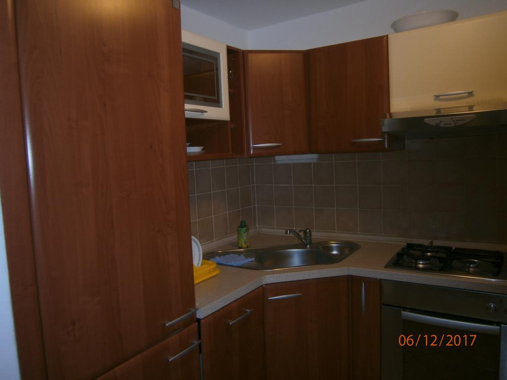 Holiday Home Loznati Cres Kültér fotó